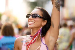 Saúde urológica da mulher no Carnaval: evitando infecção urinária, ISTs e desconfortos íntimos